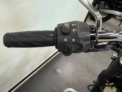 2011 Triumph BONNEVILLE T100 White