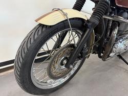 2011 Triumph BONNEVILLE T100 White