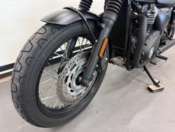 2017 Triumph BONNEVILLE T100 Black
