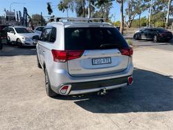 2015 MITSUBISHI OUTLANDER EXCEED (4x4)