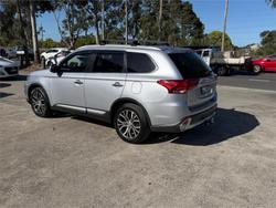 2015 MITSUBISHI OUTLANDER EXCEED (4x4)