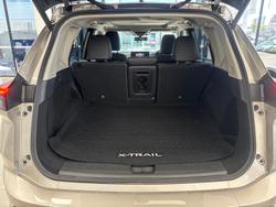 2025 Nissan X-TRAIL Ti e-POWER
