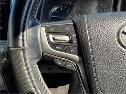 2018 TOYOTA LANDCRUISER PRADO GX (4x4)