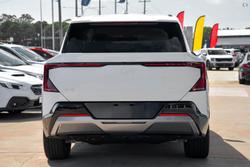 2026 Kia EV5 Earth OVc MY26 AWD Clear White