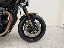 2026 Triumph SPEED TWIN 1200 CAFE RACER