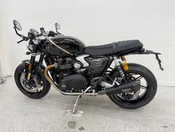 2026 Triumph SPEED TWIN 1200 CAFE RACER
