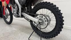 2025 Honda CRF250R Red