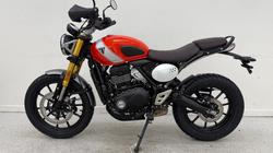 2026 Triumph SCRAMBLER 400 XC