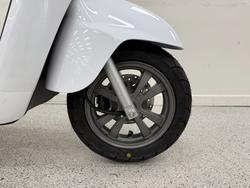 2026 Kymco LIKE 50 White