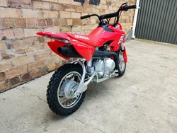 2027 HONDA CRF50F MINI BIKE RED