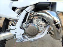 2027 HUSQVARNA TC 85 BW MINI BIKE WHITE