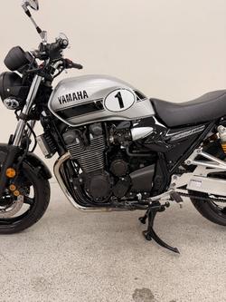 2015 YAMAHA XJR1300 Silver
