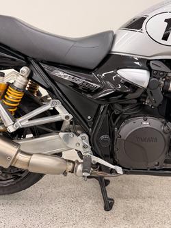 2015 YAMAHA XJR1300 Silver