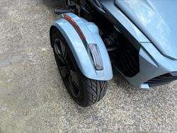 2021 BRP SPYDER F3 LIMITED (SE6) SILVER