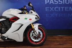 2017 Ducati SUPERSPORT S WHITE