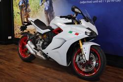 2017 Ducati SUPERSPORT S WHITE