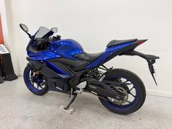 2022 YAMAHA YZF-R3 Blue