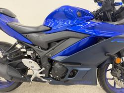 2022 YAMAHA YZF-R3 Blue