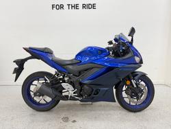 2022 YAMAHA YZF-R3 Blue