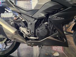 2015 Kawasaki Z300 ABS BLACK