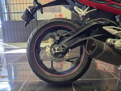 2017 Triumph STREET TRIPLE RS SILVER/RED
