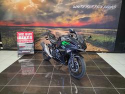 2025 Kawasaki NINJA 500 BLACK