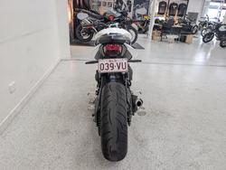 2016 Triumph STREET TRIPLE 660 White