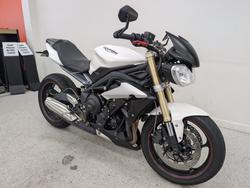 2016 Triumph STREET TRIPLE 660 White
