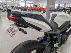 2016 Triumph STREET TRIPLE 660 White