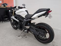 2016 Triumph STREET TRIPLE 660 White