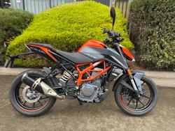 KTM 390 Duke