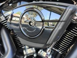 2026 HARLEY-DAVIDSON BREAKOUT 117 (FXBR) ROAD BLACK DENIM