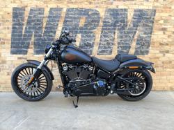 2026 HARLEY-DAVIDSON BREAKOUT 117 (FXBR) ROAD BLACK DENIM