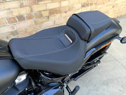 2026 HARLEY-DAVIDSON BREAKOUT 117 (FXBR) ROAD BLACK DENIM