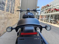 2026 HARLEY-DAVIDSON BREAKOUT 117 (FXBR) ROAD BLACK DENIM