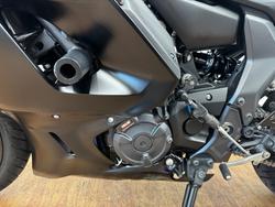 2025 Yamaha YZF-R7LA Black