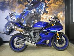 2025 Yamaha YZF-R7LA BLUE