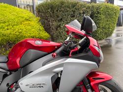 2008 Honda CBR1000RR (FIREBLADE)