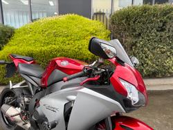 2008 Honda CBR1000RR (FIREBLADE)