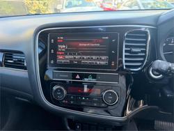2018 MITSUBISHI OUTLANDER LS 7 SEAT (AWD)