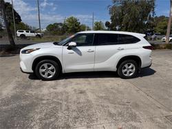 2022 TOYOTA KLUGER GX HYBRID AWD