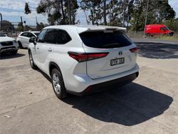 2022 TOYOTA KLUGER GX HYBRID AWD