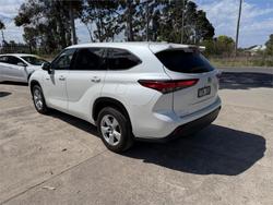 2022 TOYOTA KLUGER GX HYBRID AWD