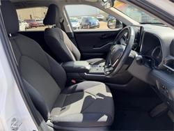 2022 TOYOTA KLUGER GX HYBRID AWD