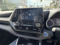 2022 TOYOTA KLUGER GX HYBRID AWD