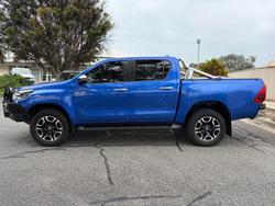2022 Toyota Hilux SR5