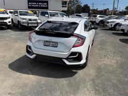 2019 HONDA CIVIC VTi-S