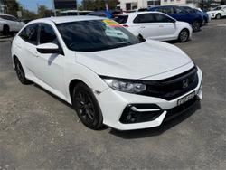 2019 HONDA CIVIC VTi-S