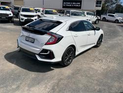 2019 HONDA CIVIC VTi-S