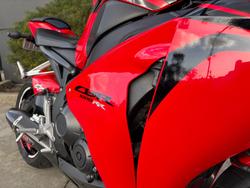 2008 Honda CBR1000RR (FIREBLADE) Red